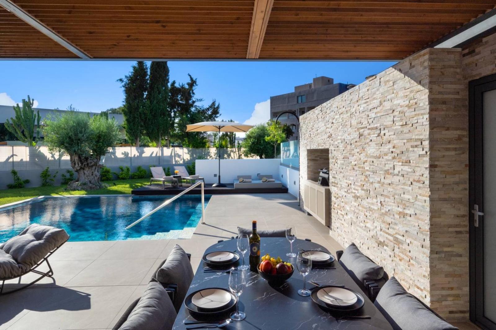 Alma Luxury Villas Ialysos  Esterno foto